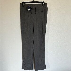 Nike Women's Gray Charcoal Comfortable Pants Size Small